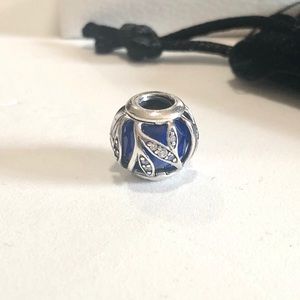 Pandora Abstract Silver Charm . New